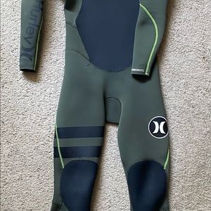 Wet Suit - Youth Size 12
